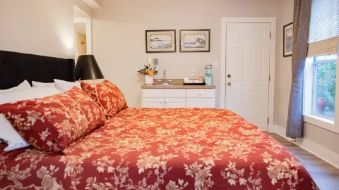 Meranova Guest Inn — photo 2